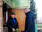 Передовика и Почетного жителя поздравили с юбилеем в Грибановском районе