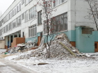Что за погром? В «Блокнот» прислали фото территории Борисоглебской СОШ №3