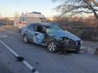 Женщина на «Ниссане» врезалась в автоцистерну на автодороге «Курск-Воронеж-Борисоглебск»