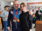 Олимпийский чемпион встретился с юными спортсменами Новохоперского района