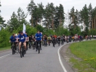 Глава Терновского района возглавил 30-километровый велопробег