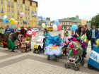 День защиты детей в Борисоглебске отметили парадом колясок