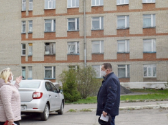 В Грибановском районе  отремонтируют повреждённую ураганом крышу больницы 