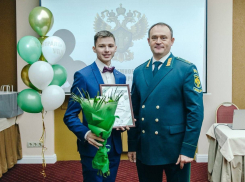 Егор Лукьянов из Борисоглебска получил приз от главы Росприроднадзора