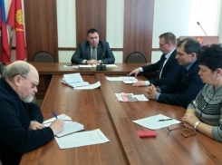 В Борисоглебске глава администрации провел встречу с руководителями местных отделений партий