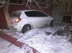 Угонщик автомобиля попал в ДТП и был задержан полицейскими в Терновском районе
