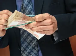 В Воронежской области поднимут зарплаты госслужащим 