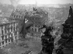«День Победы, как он был от нас далек…»