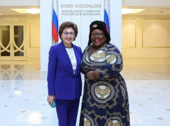 Колоритные фото встречи делегатов «Женской двадцатки» опубликовала сенатор от Воронежской области
