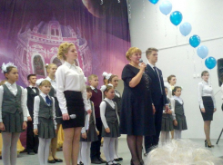 Борисоглебская гимназия №1 отметила 135-летие в тесном, но широком кругу