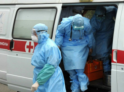 Мужчину с COVID-19 доставили в Борисоглебскую районную больницу из Грибановского района