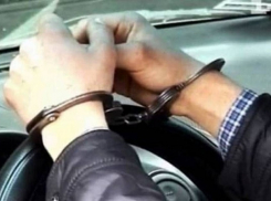 Полиция задержала жителя Грибановского района угнавшего автомобиль у борисоглебца