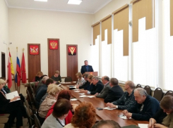 Андрей Пищугин рассказал борисоглебским общественникам о планах работы администрации на текущий год 