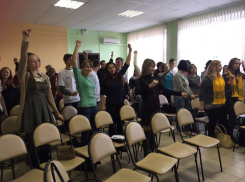 В  Борисоглебске  прошел дискуссионный клуб  на тему «Здоровый дух и здоровое тело- это мое личное дело?»