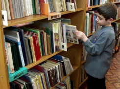 Грибановцев попросили поделиться с библиотекой детскими книгами