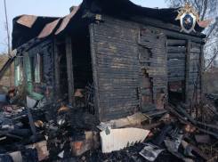 Две женщины погибли в результате пожара в Эртильском районе