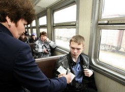 Учащимся и студентам Воронежской области вернут льготы за проезд в электричках
