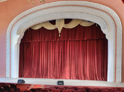 «Блокнот Борисоглебск» и Борисоглебский драматический театр приготовили подарок женщинам