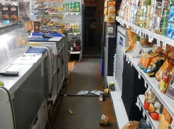Житель Верхнего Карачана напал на продавца магазина в Борисоглебске и угнал автомобиль