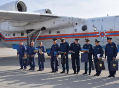 Летчиков, спасавших Воронежскую область от пожаров, проводили домой