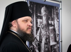 В Никольском храме Борисоглебска открылась выставка к 100-летию Патриарха Тихона