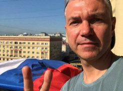 Депутат Госдумы от Воронежской области Ревенко ответил за 2 тонны кокаина с логотипом «Единой России»