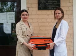 АО «Теплохим» передало в Борисоглебскую районную больницу аппарат ИВЛ