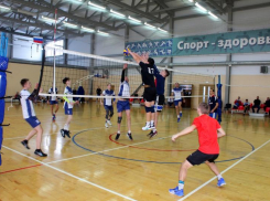 Грибановка, Балашов, Борисоглебск и Воронеж выяснили: кто лучше играет в волейбол