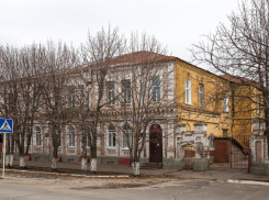 С инициативой экстренной распродажи школы и детсадов выступила администрация Борисоглебского округа