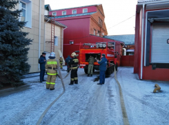 Борисоглебский пожарно-спасательный гарнизон отработал тушение пожара на крупном предприятии