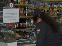 В Борисоглебске продавец магазина регулярно реализовывала алкоголь несовершеннолетним