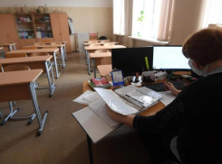 «Когда переведут на дистант школы Борисоглебска?» - спрашивают у властей родители учеников