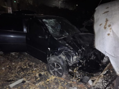 В Борисоглебске водитель иномарки протаранил забор