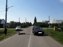 Двенадцатилетний электросамокатчик попал в травматологию после столкновения с автомобилем в Борисоглебске