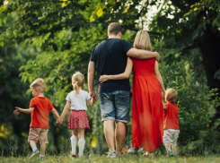 Госдума запретила устанавливать испытательный срок для матерей с детьми до 3 лет