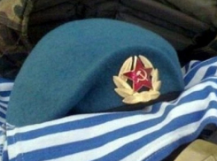 На плите мемориала «Звезда» в Борисоглебске увековечат имя десантника Н.Д.Каландарова