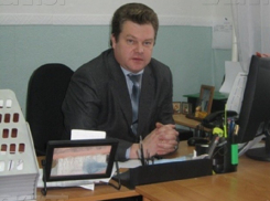 Депутата-мошенника лишили мандата в Терновском районе