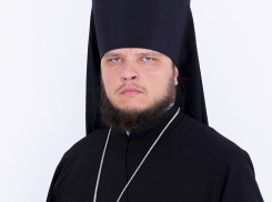 Епископ поздравил молодежь Борисоглебска с праздником