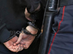 В Борисоглебске полицейский подстрелил и обезоружил магазинного вора