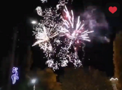 Видео праздничного фейерверка в Борисоглебске 9 мая