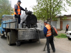 В Борисоглебске глава администрации поручил устранить ямы на дорогах до начала весны   