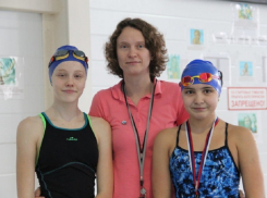 Борисоглебские спортсменки взяли две медали на Первенстве Воронежской области по плаванию