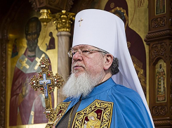 За здоровье заболевшего губернатора  призвал помолиться митрополит Воронежский Сергий