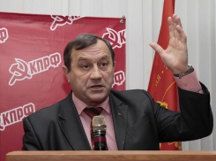 Миллионы рублей воронежских депутатов КПРФ ставят под сомнение их принадлежность к коммунистам