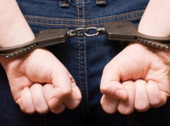 В Борисоглебске полицейскими задержан подозреваемый в совершении квартирной кражи.