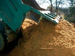 В Борисоглебске предприниматели продали более 50 тыс. кубометров незаконно добытого песка