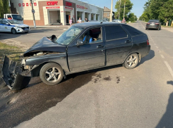 Три человека пострадали в столкновении легковушек в Борисоглебске