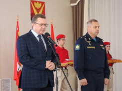 Родным погибших на СВО борисоглебцев вручили Ордена Мужества