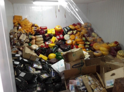 В Госдуме предложили утилизировать просроченные продукты за счет поедания жителями 