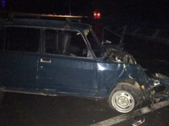 В Елань-Колено автомобиль врезался в опору железнодорожного моста
